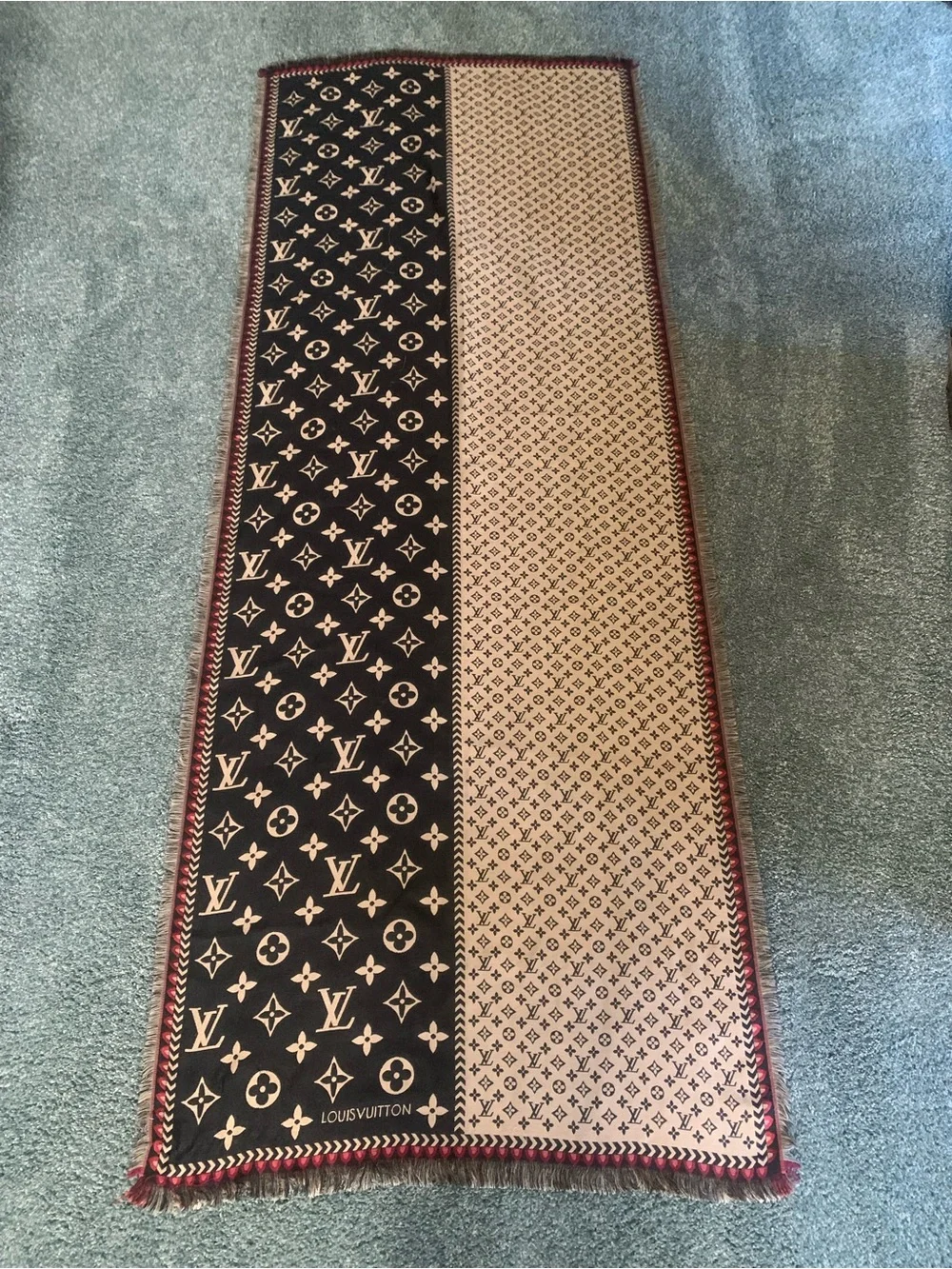 Louis Vuitton Black and Beige Monogram Shawl Scarf